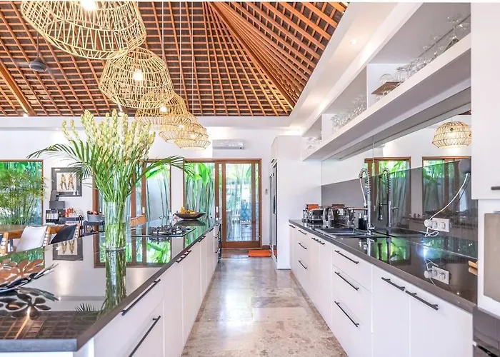 Mimpi Nyata Villa *